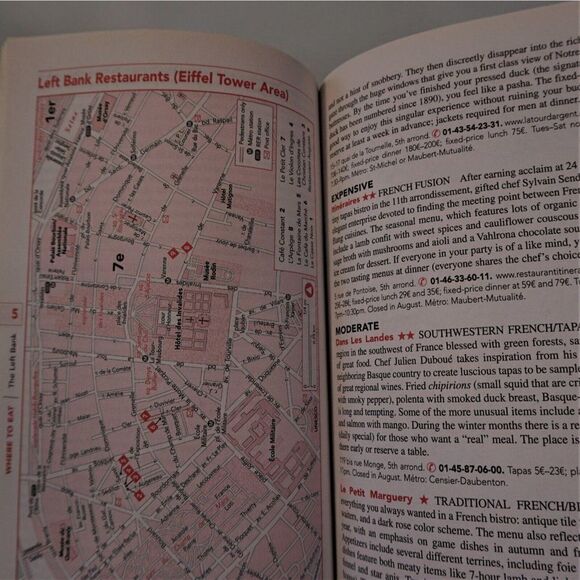 Frommers EasyGuide to Paris 2014 With Fold Out Map By Margie Rynn - Picture 10 of 10